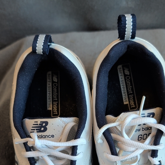 New Balance 608 Men's White and Navy Athletic Shoes Size 11 - Picture 8 of 8